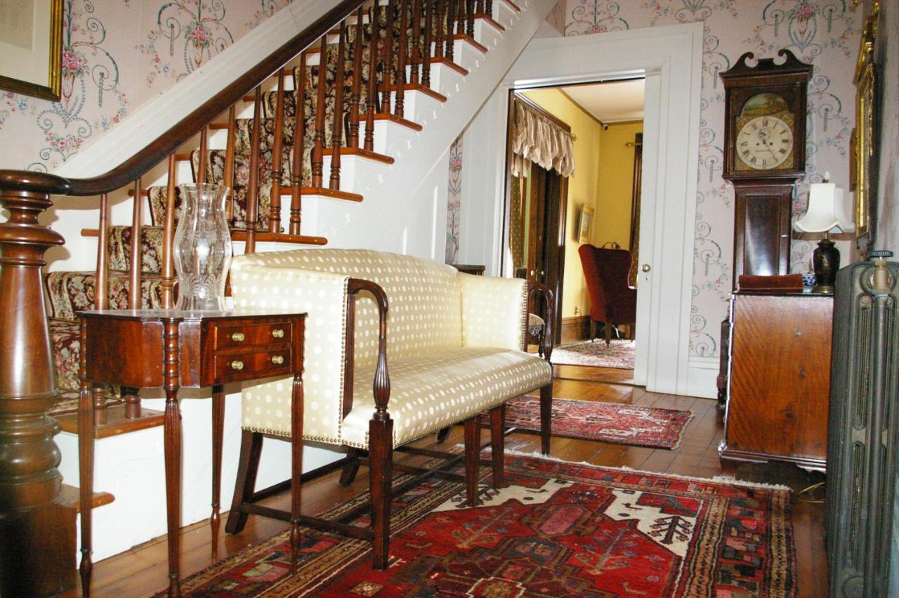 | Oakcliff Bed and Breakfast