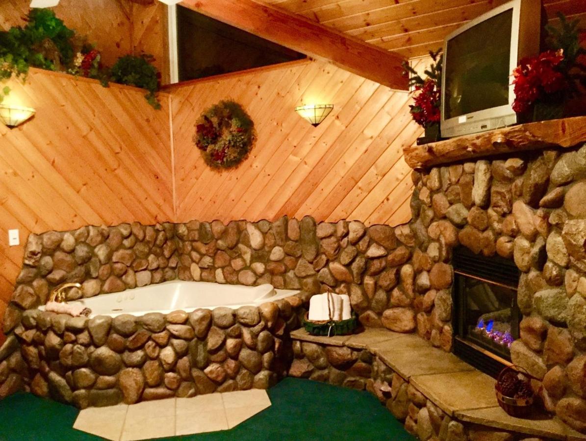 | Giant Oaks Lodge