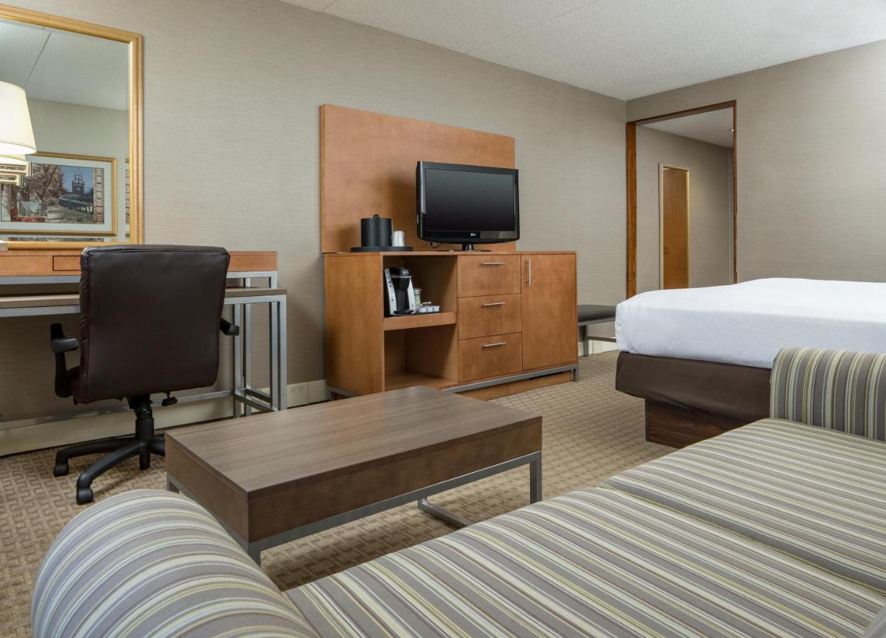 Holiday Inn Manchester Airport, an IHG Hotel