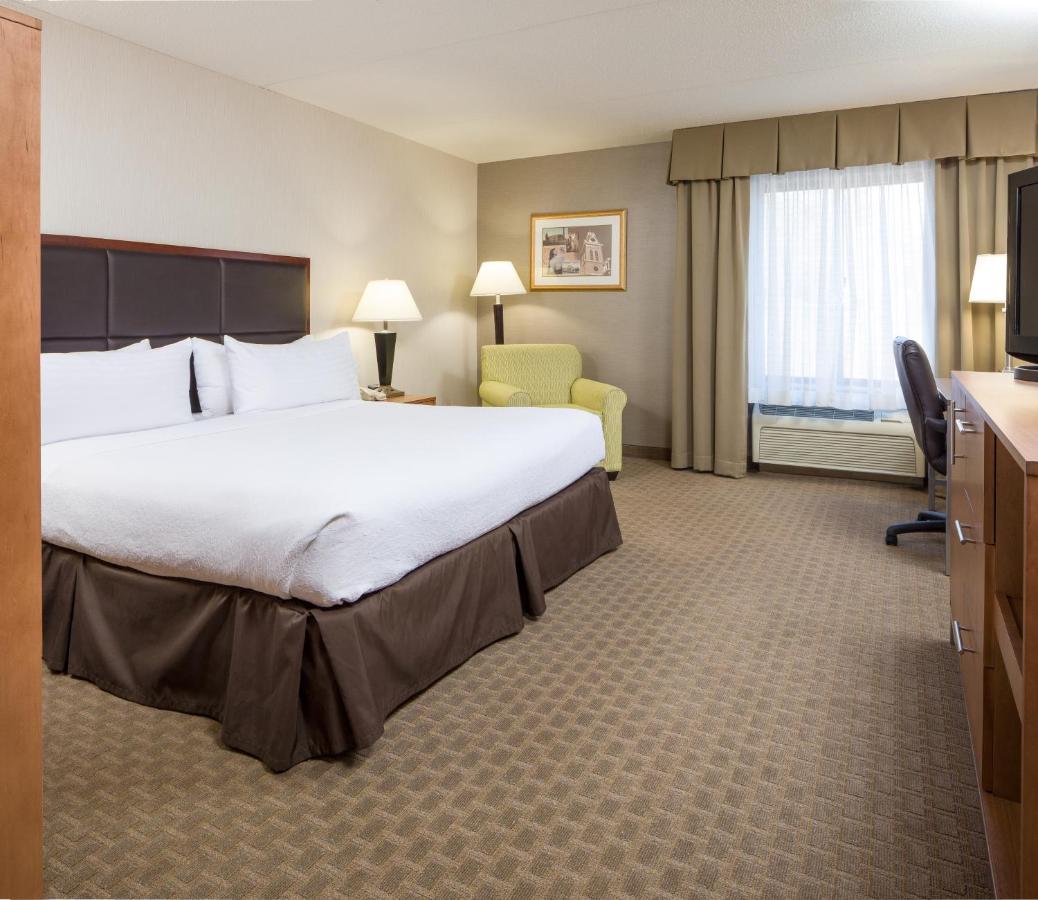 Holiday Inn Manchester Airport, an IHG Hotel