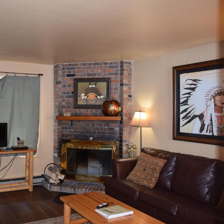  | Chateau Rouge