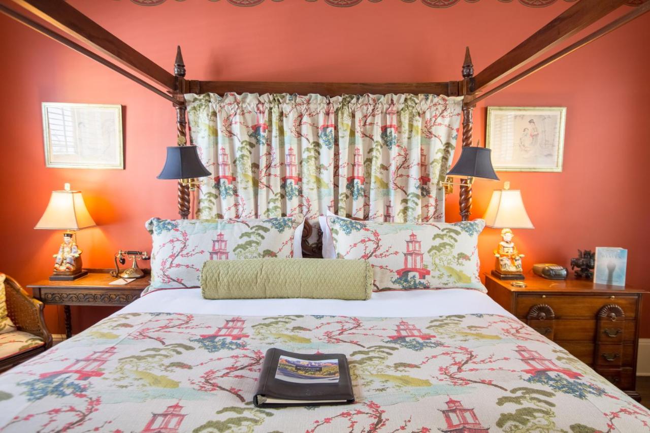 | Ballastone Inn
