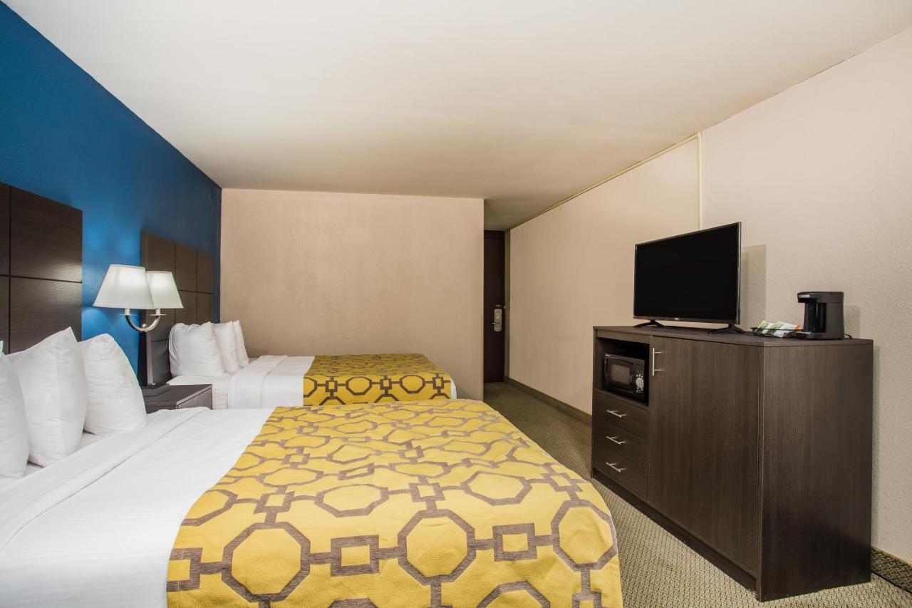 One-Bedroom Suite with Two Double Beds - Non-Smoking at Baymont by Wyndham Appleton