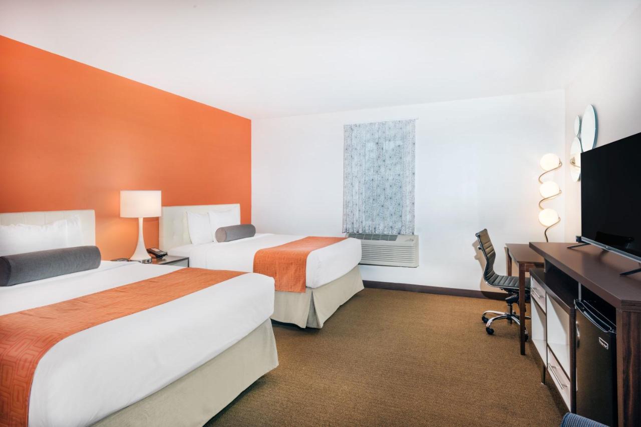 Queen Room with Two Queen Beds - Non-Smoking at Howard Johnson by Wyndham Quincy/Boston