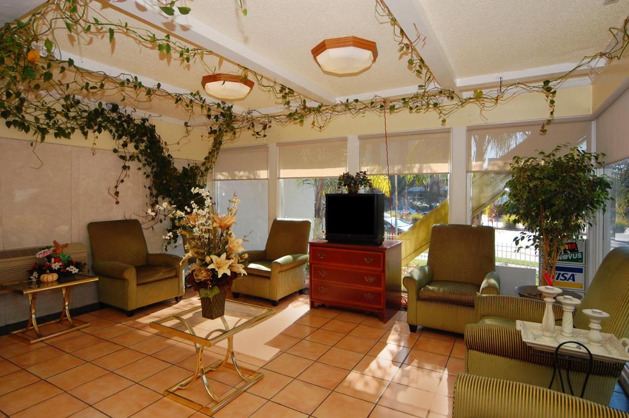  | Imperial Inn Oakland