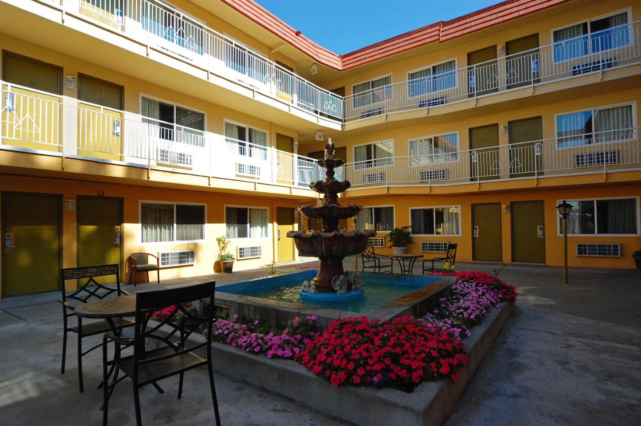| Imperial Inn Oakland