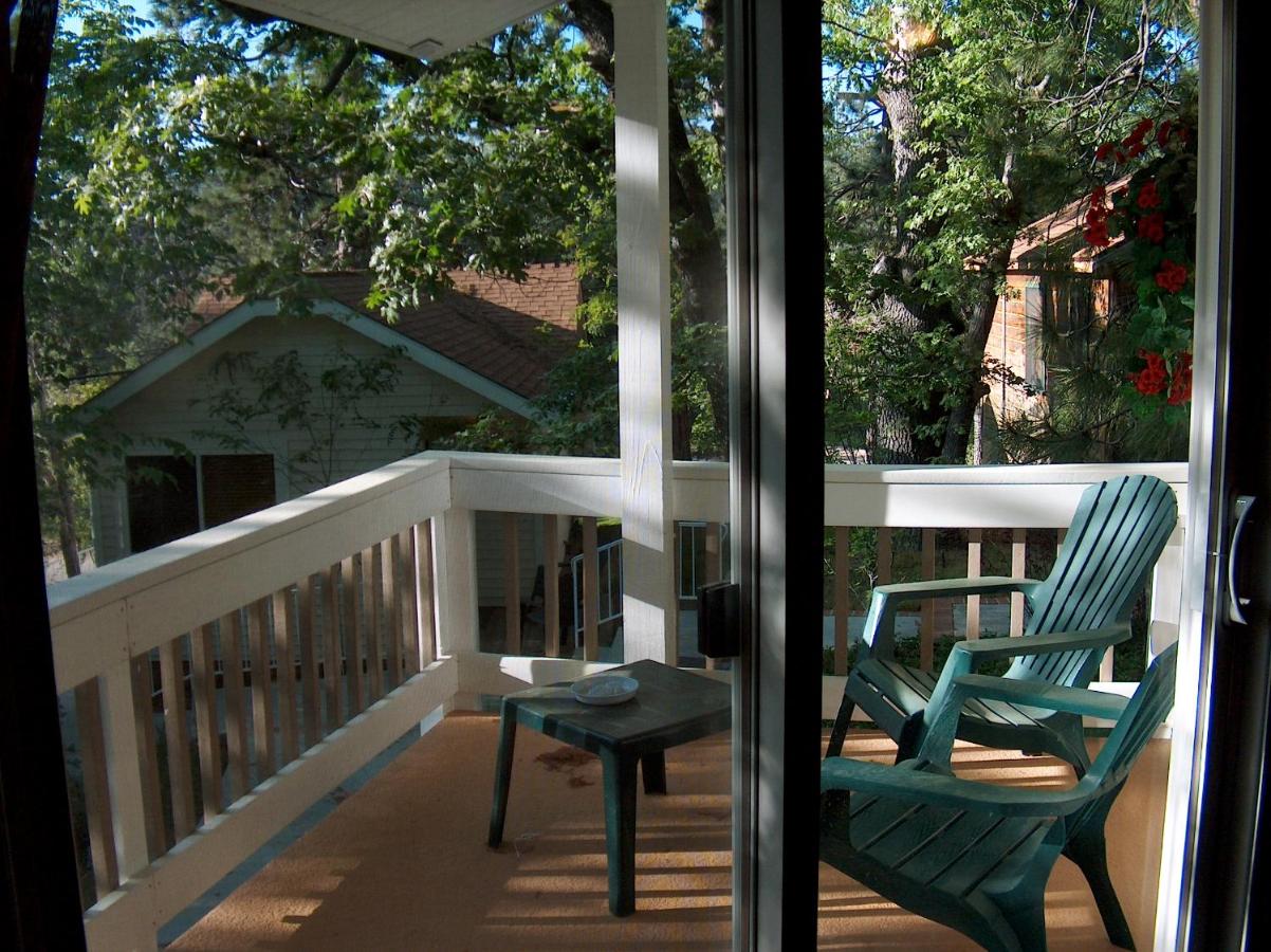 | Giant Oaks Lodge