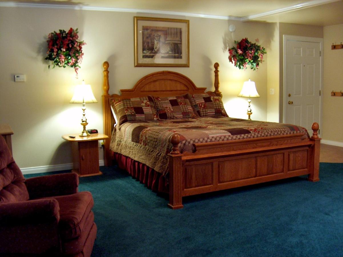 | Giant Oaks Lodge