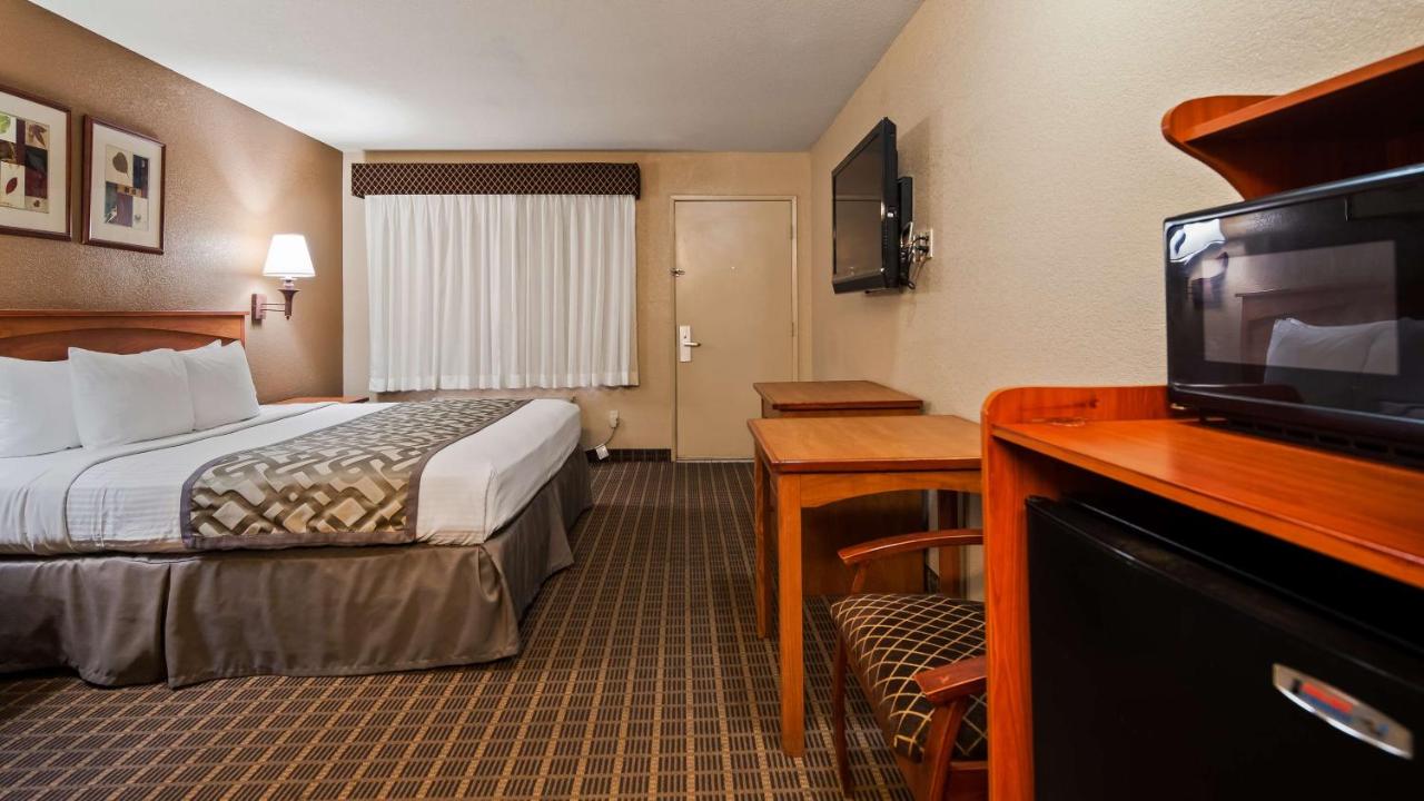| Cajon Pass Inn