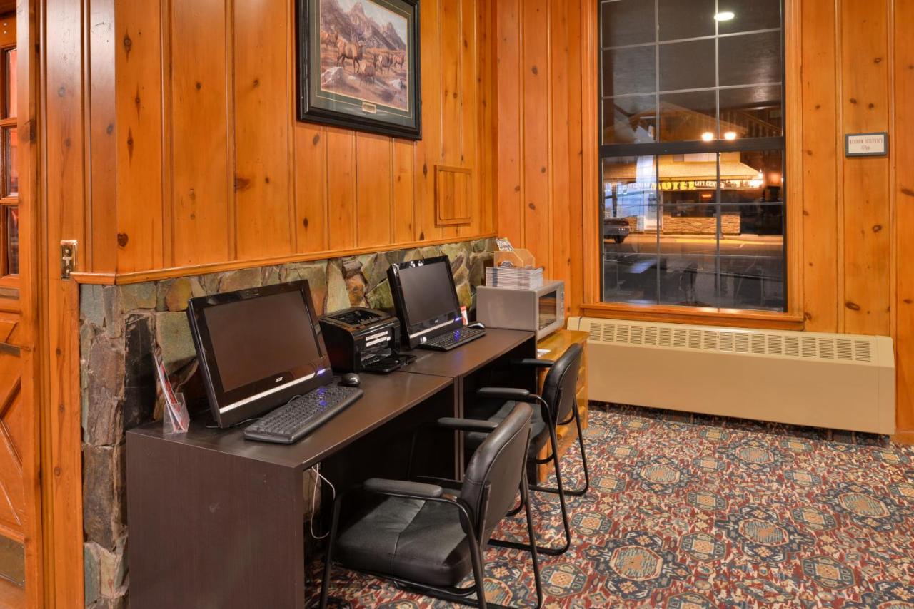 | Stage Coach Inn