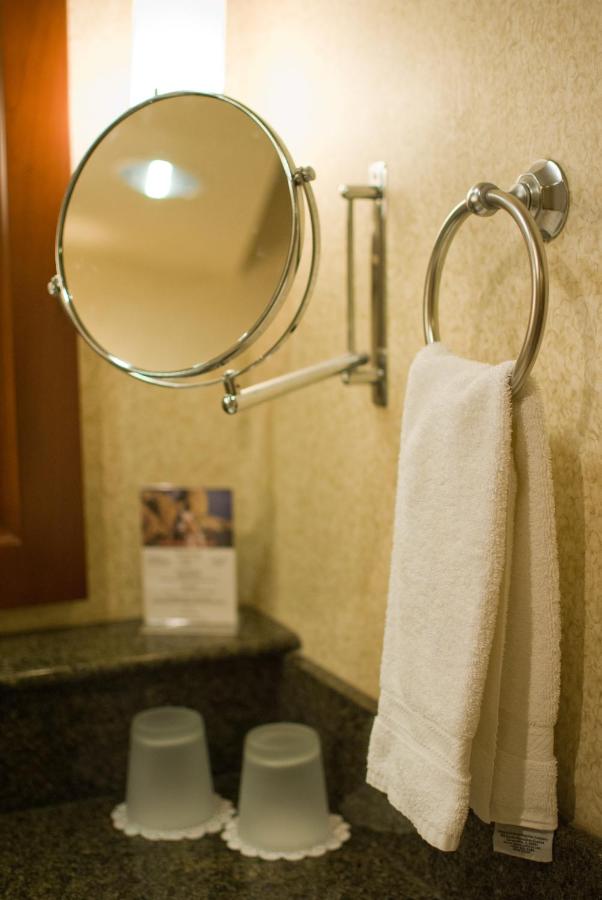 King Room with City View at Monterey Bay Inn