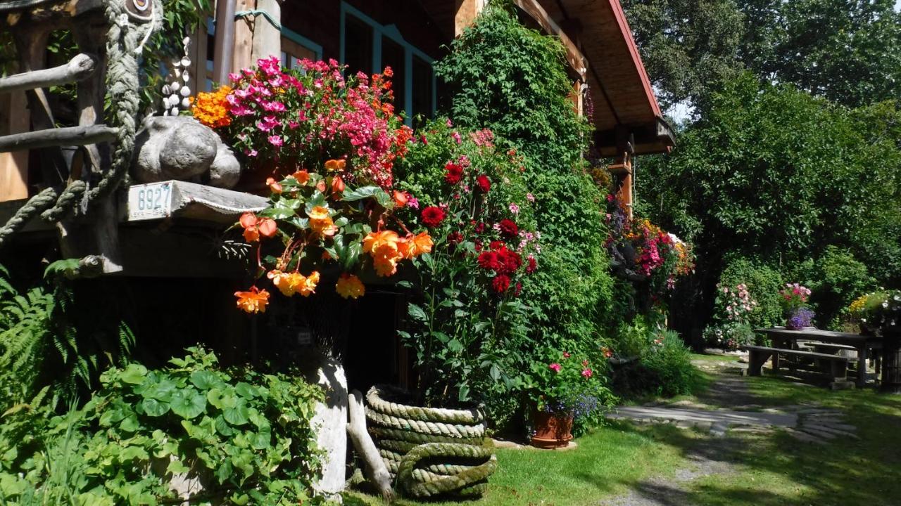 | Brigitte's Bavarian Bed und Breakfast