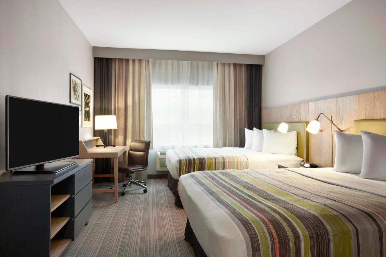 Queen Room with Two Queen Beds and Roll-In Shower - Non-Smoking at Country Inn & Suites by Radisson, Bakersfield, CA