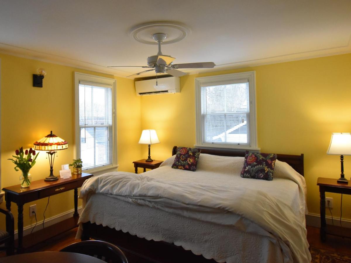 | Danskammer House Bed & Breakfast