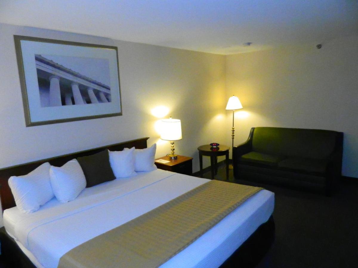 King Room at Capital Plaza Hotel