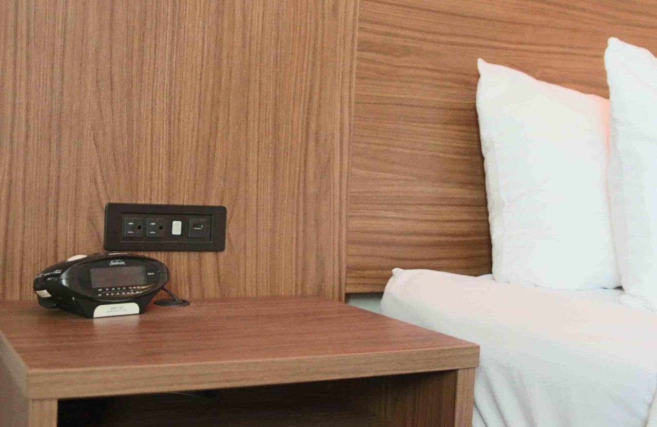 Family Double Room at Kalika Hotel