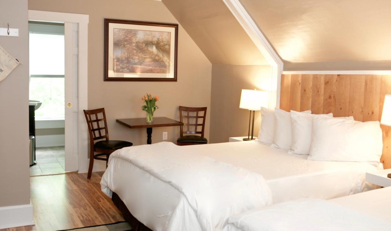 | Inn at Kampfires