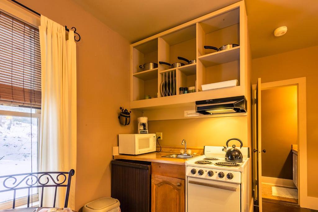 | Snow Goose Bed and Breakfast