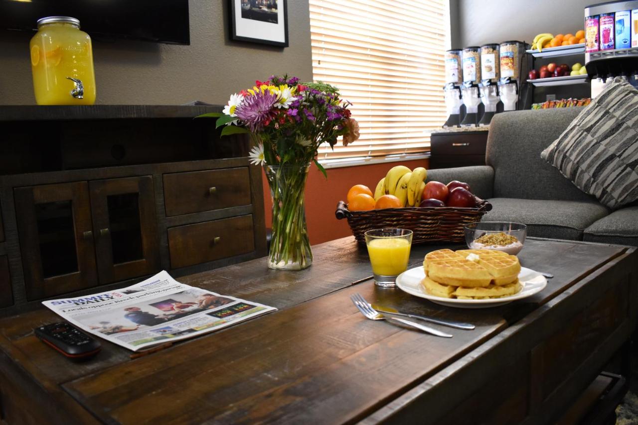 | Breck Inn