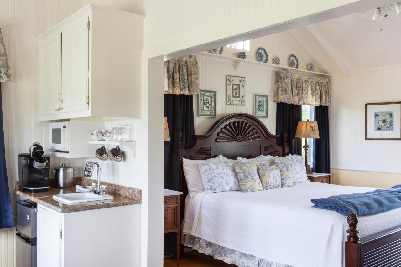 | Rose Hill Retreat AAA Four Diamond Inn