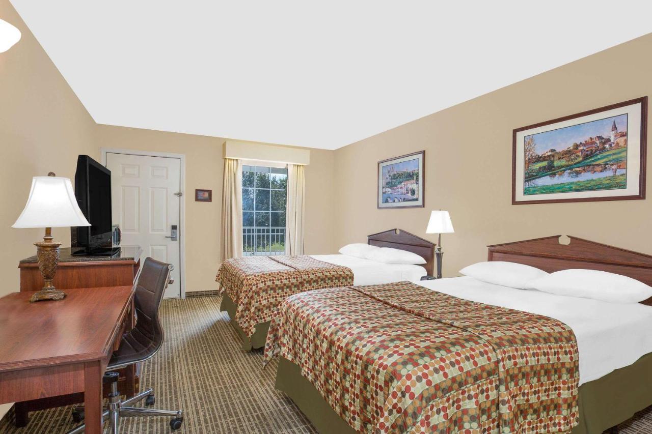 Double Room with Two Double Beds - Non-Smoking at Baymont by Wyndham Roanoke Rapids