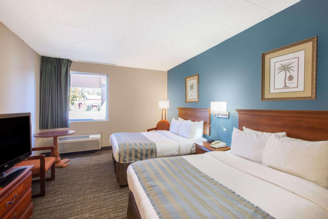| Baymont by Wyndham Bartonsville Poconos