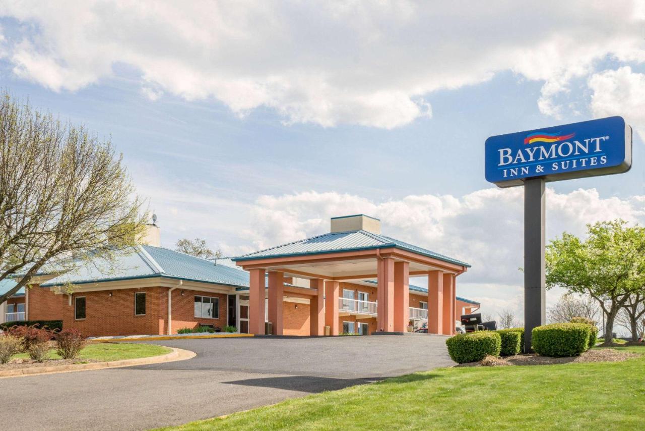 | Baymont by Wyndham Warrenton