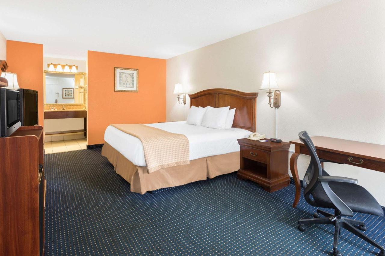  | Baymont by Wyndham Rocky Mount I-95