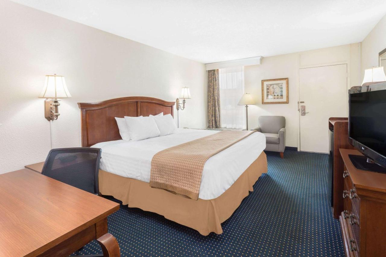 | Baymont by Wyndham Rocky Mount I-95