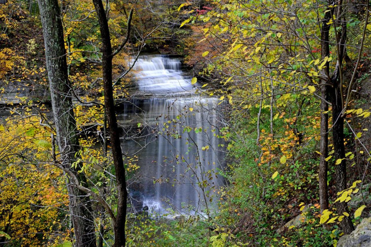 | Clifty Inn