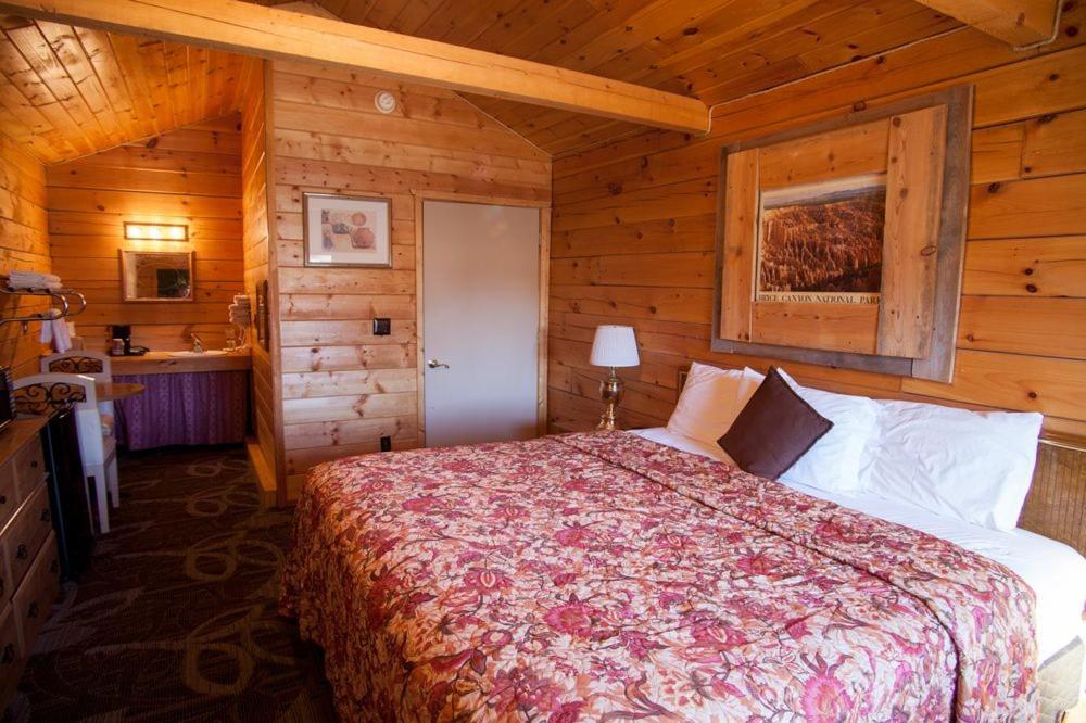  | Bryce Gateway inn Cabins