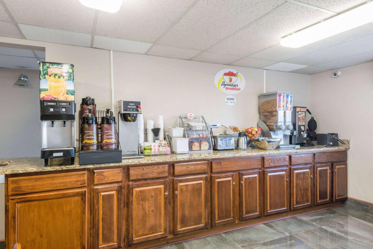  | Super 8 by Wyndham Henderson North East Denver