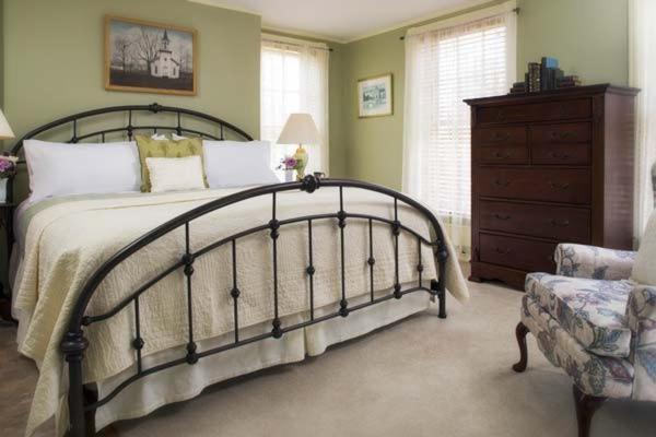  | Jacob Rohrbach Inn