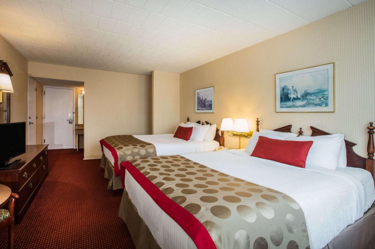  | Ramada by Wyndham Ligonier
