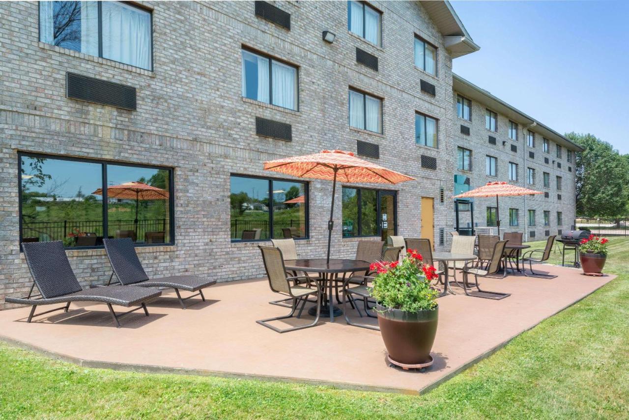 | Ramada Hotel Ashland-Catlettsburg