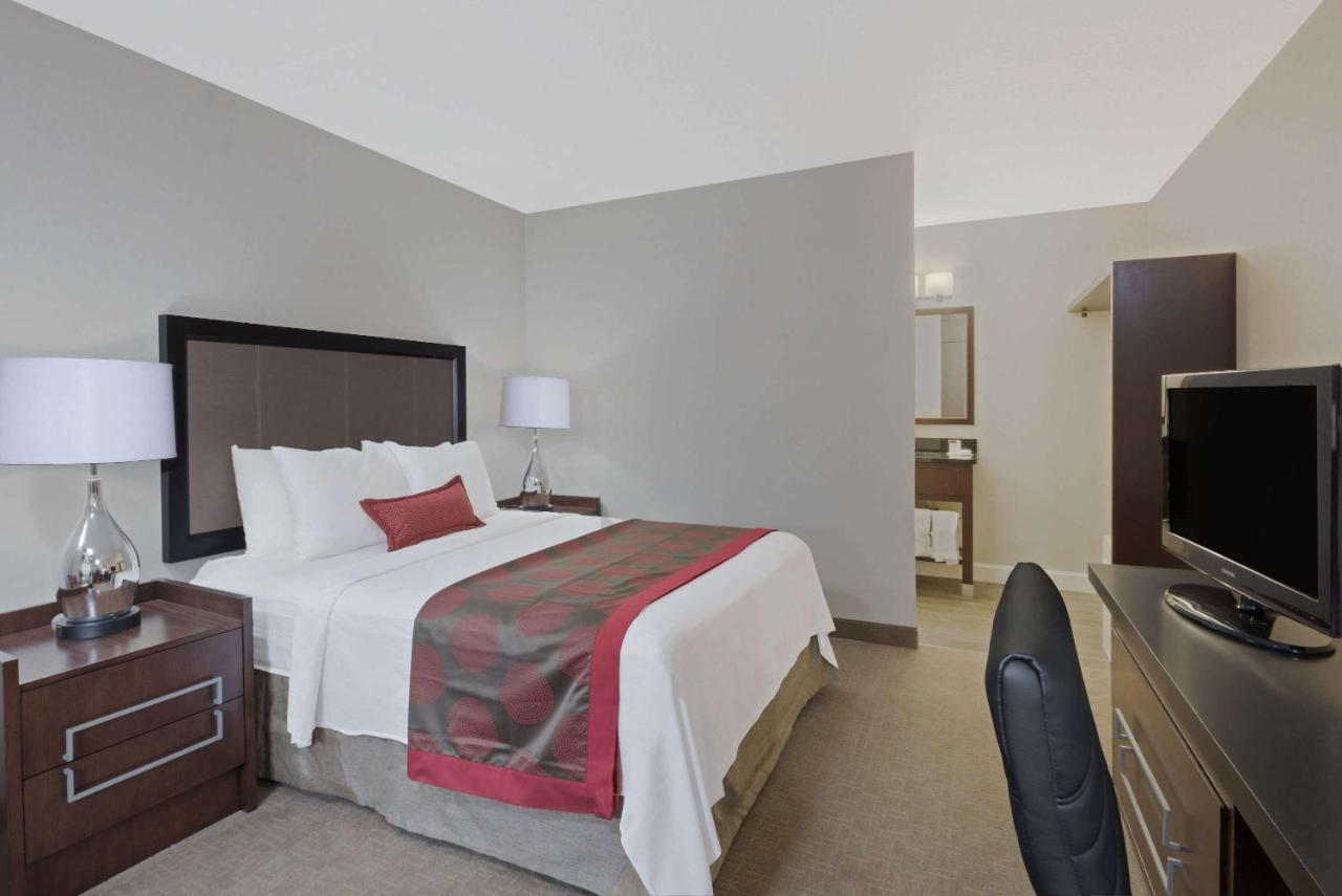 Queen Room - Mobility Access/Non-Smoking at Ramada by Wyndham Boston