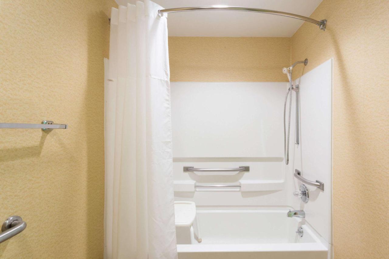 Queen Room - Disability Access/Non-Smoking at Ramada by Wyndham Bettendorf