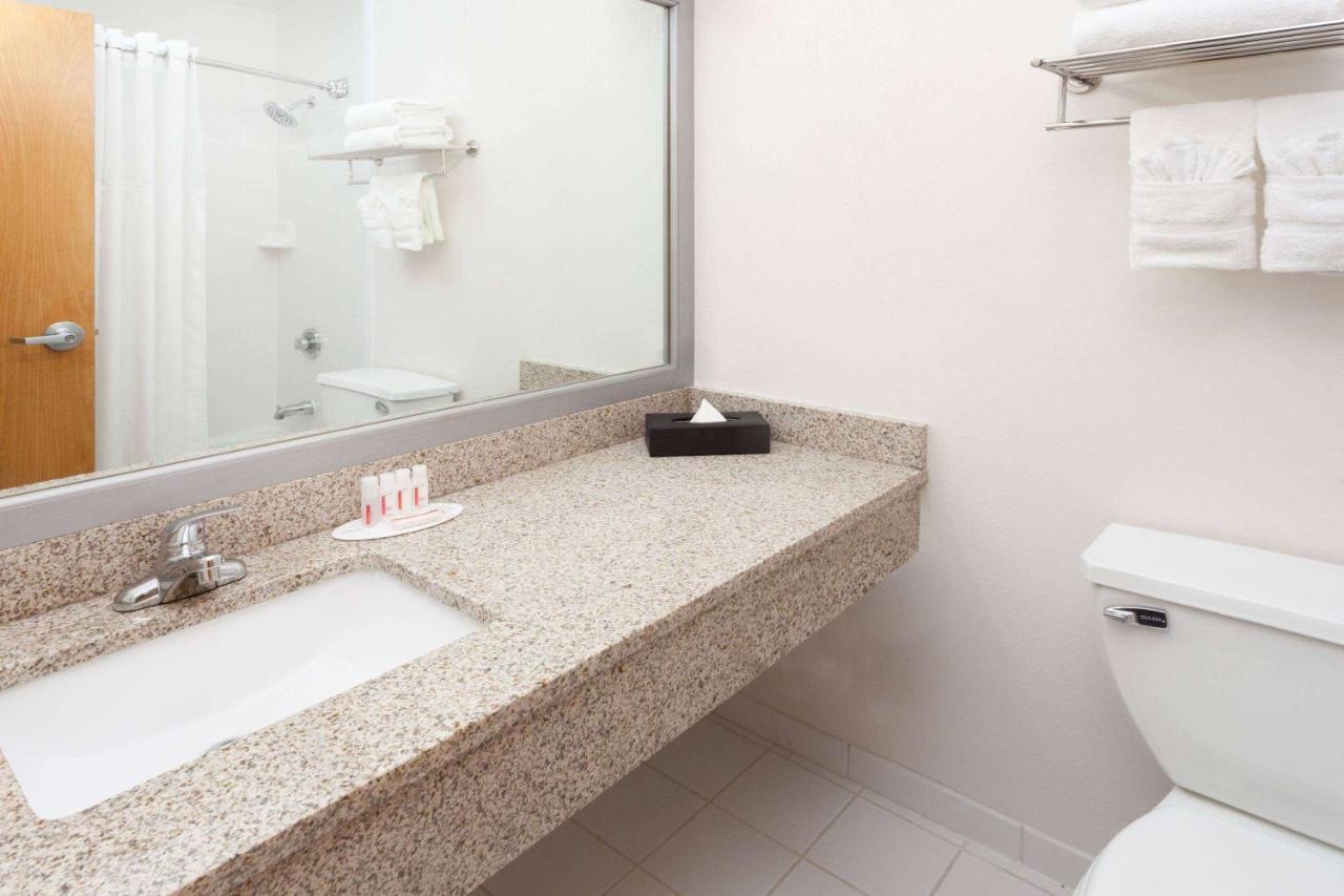Double Room with Two Double Beds - Non-Smoking at Ramada Plaza by Wyndham Chicago North Shore