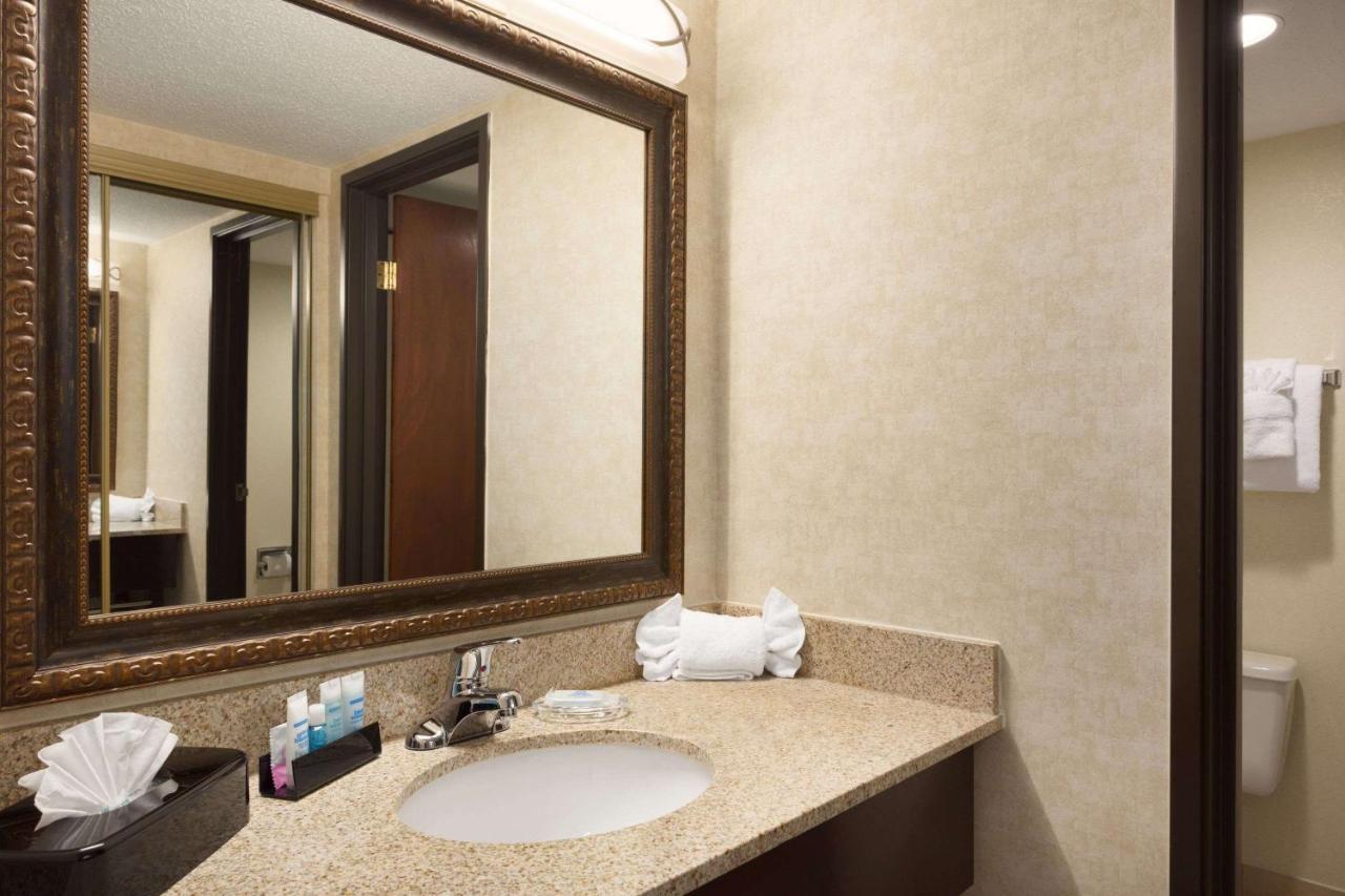 Standard Queen Room with Two Queen Beds at Wyndham Garden Grand Rapids Airport
