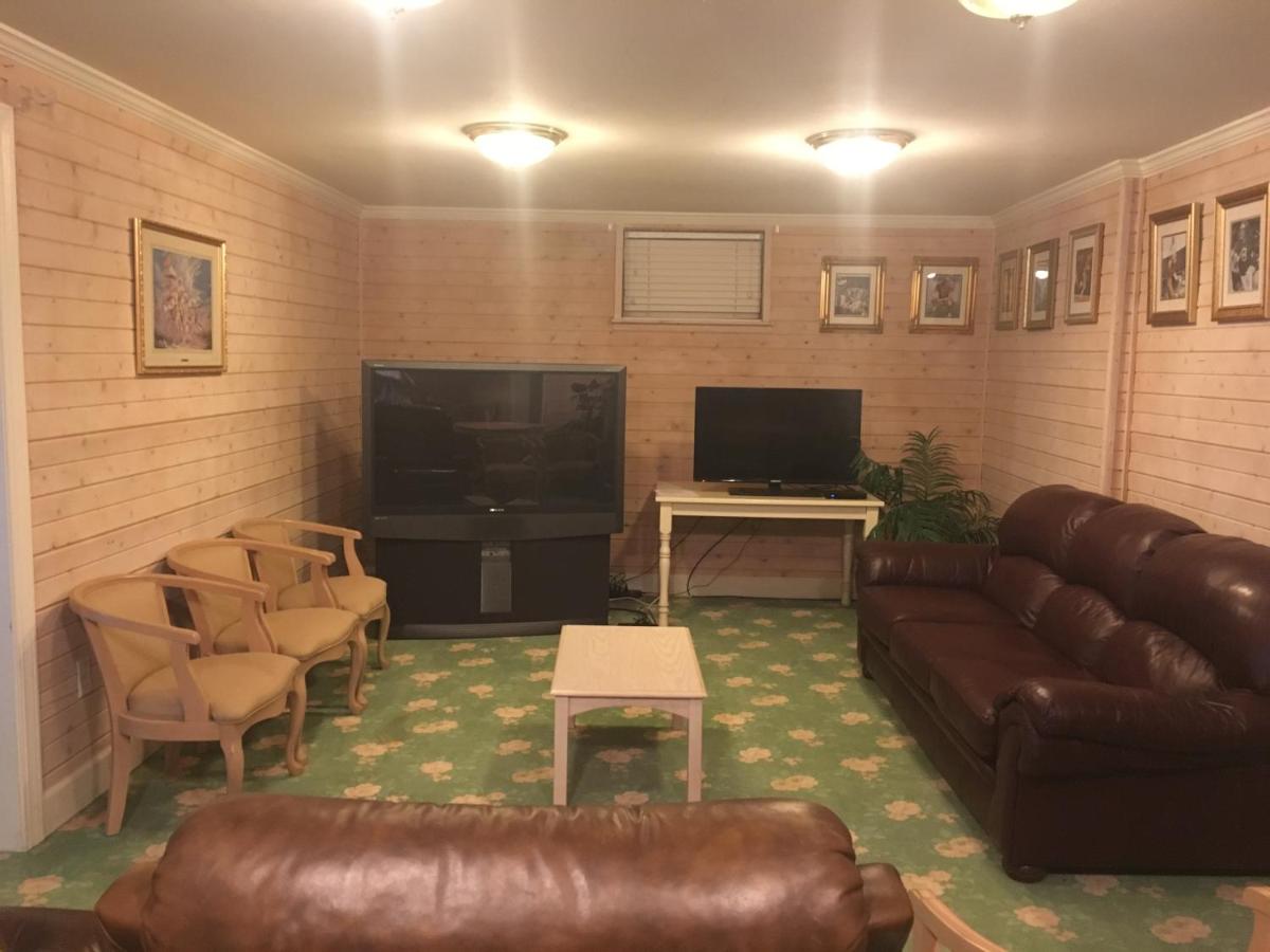  | Rukmapura Park Hotel