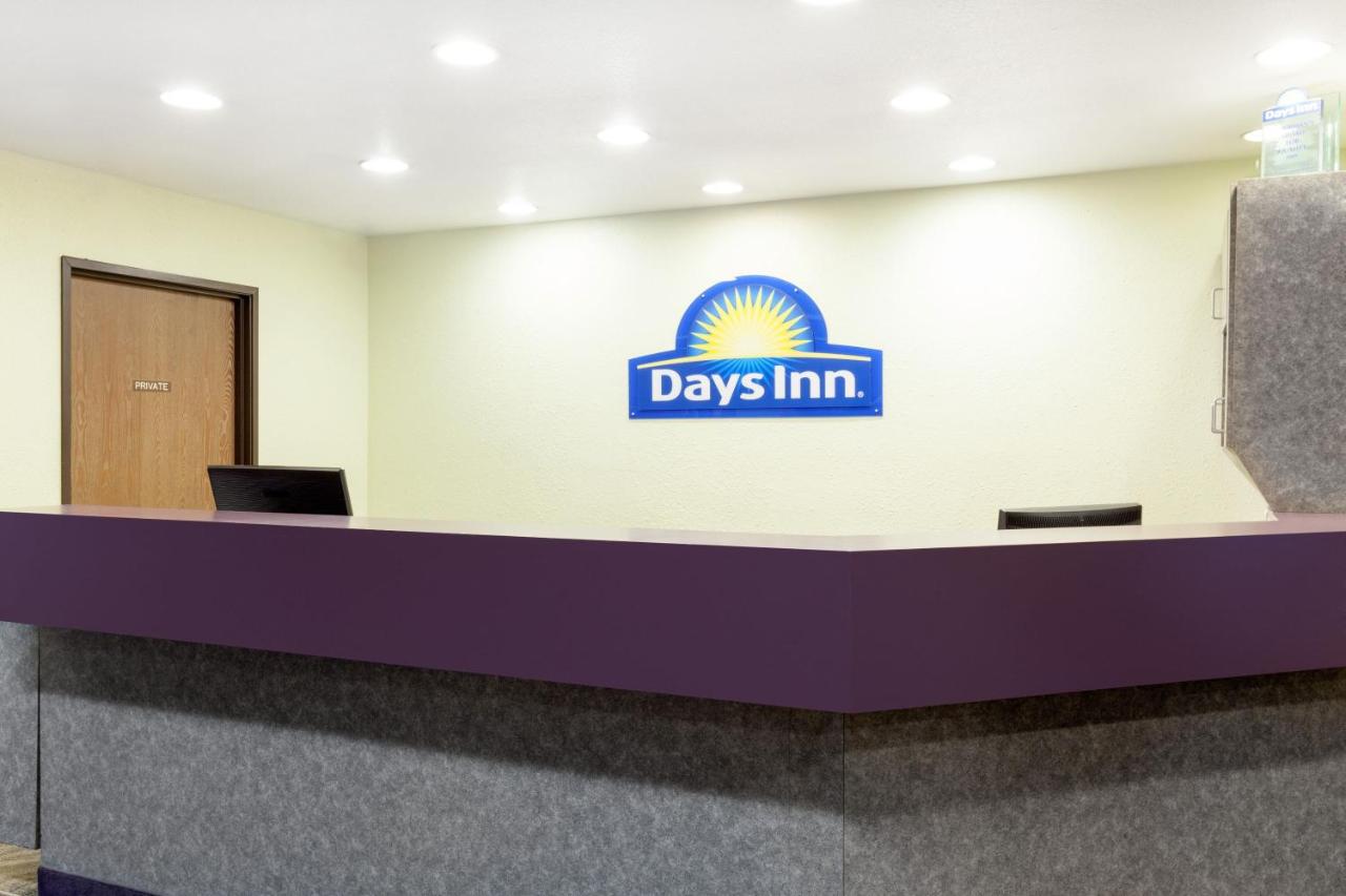 | Days Inn by Wyndham Missoula Airport
