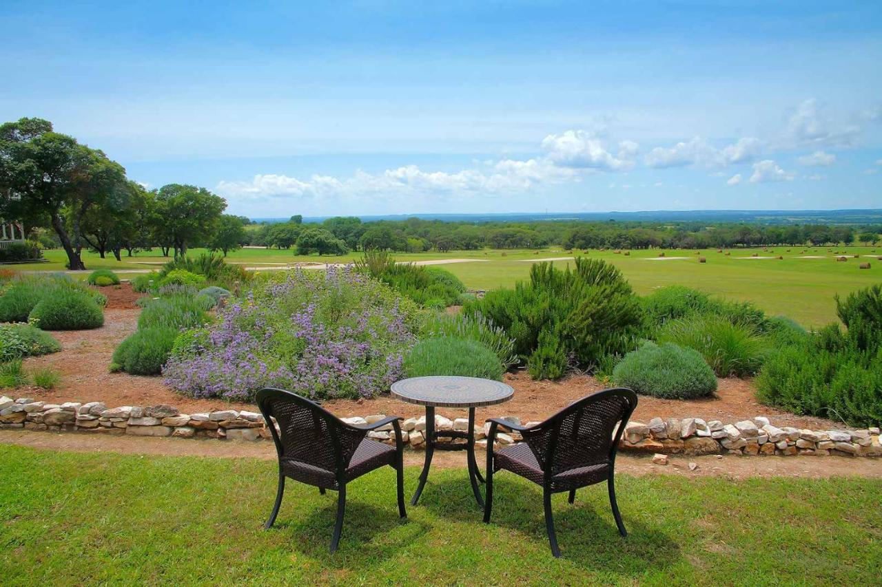 | Rose Hill Retreat AAA Four Diamond Inn