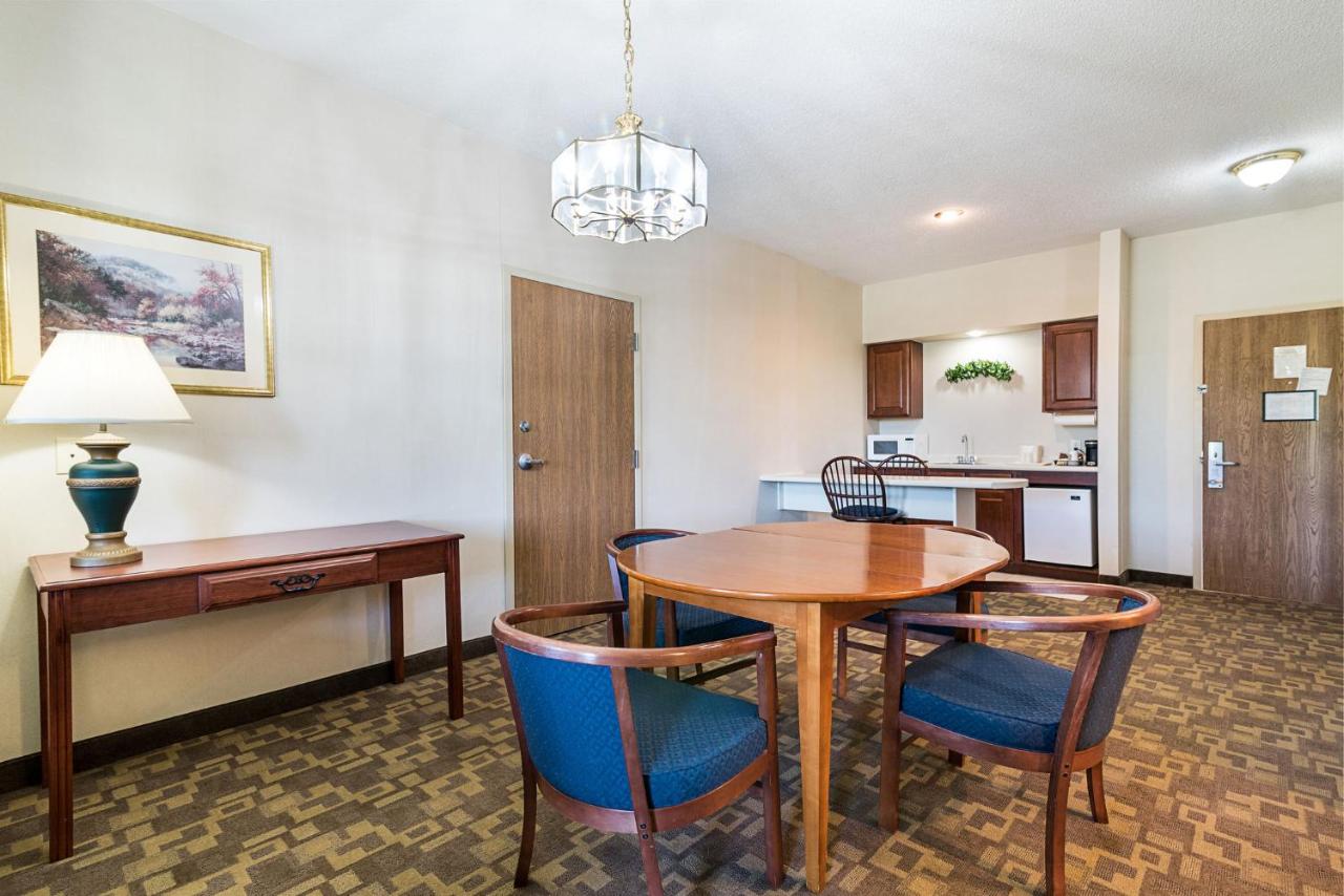 | Quality Inn & Suites Schoharie near Howe Caverns