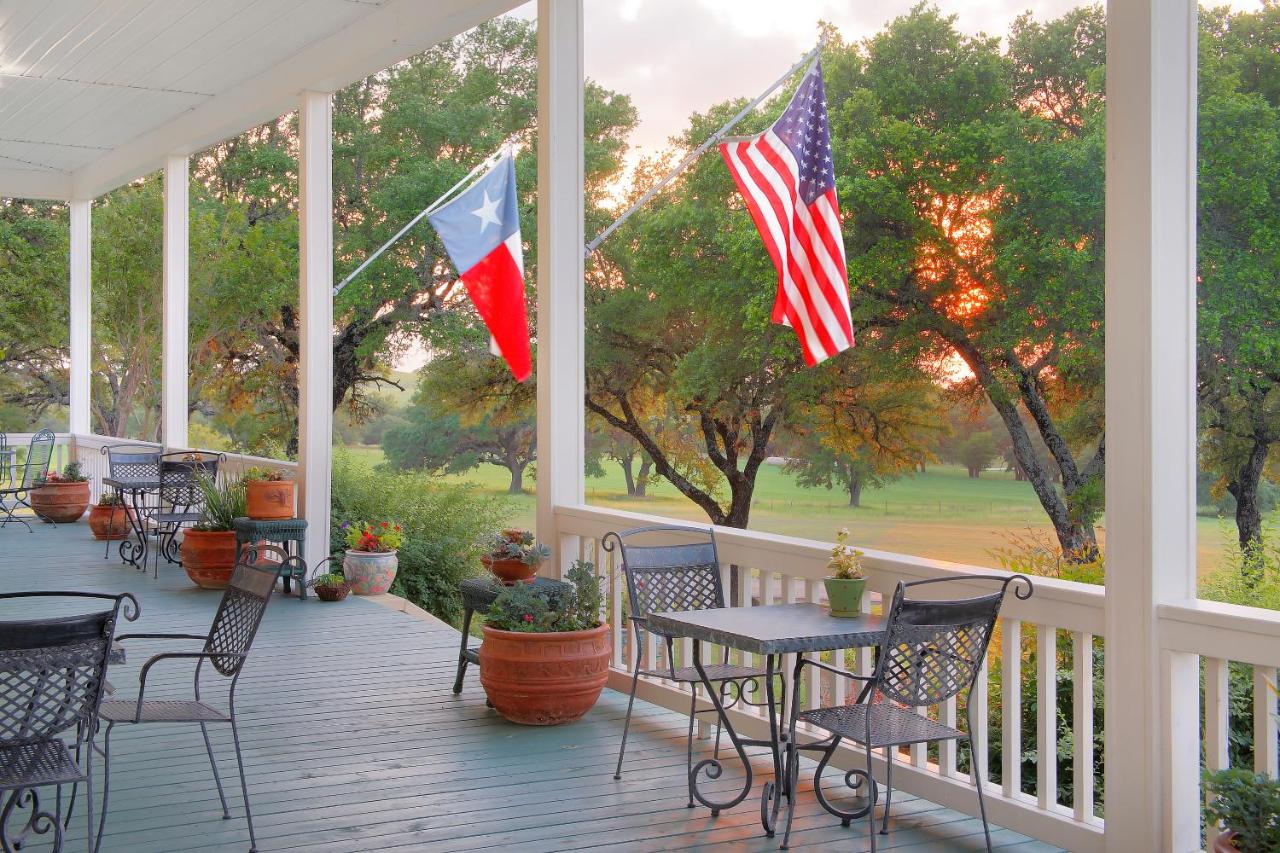 | Rose Hill Retreat AAA Four Diamond Inn