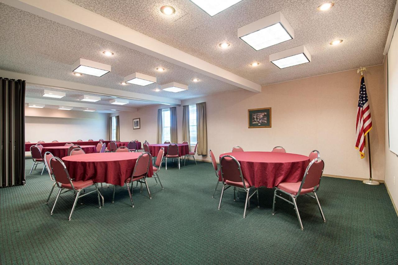 | Quality Inn & Suites Schoharie near Howe Caverns