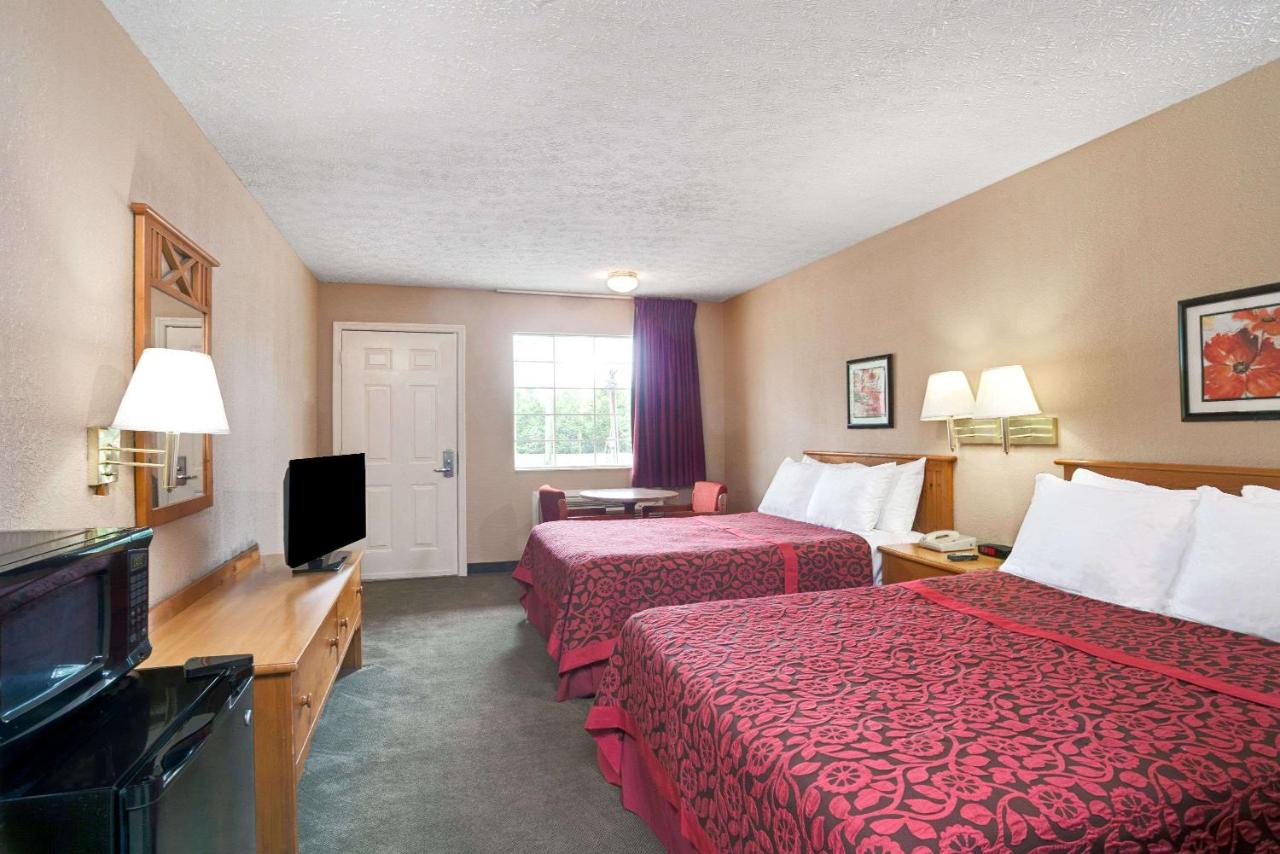 | Days Inn by Wyndham Joelton/Nashville