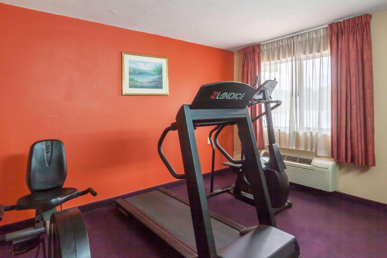  | Red Carpet Inn Elkton