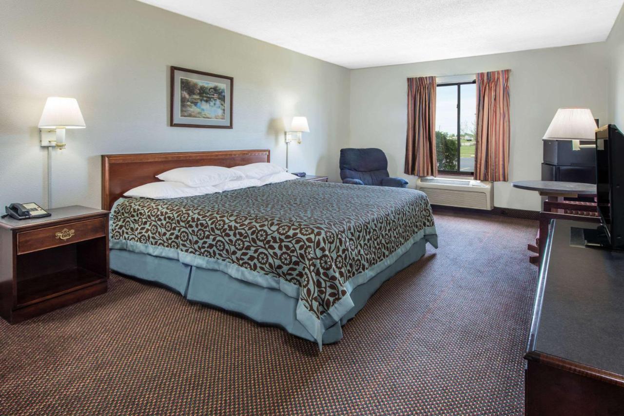  | Days Inn by Wyndham Pontoon Beach