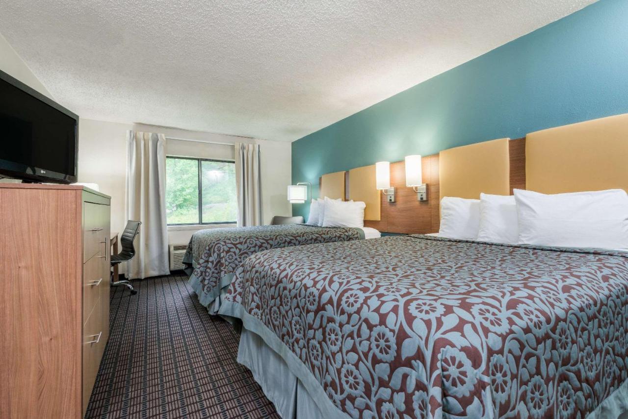 | Days Inn by Wyndham Ashland