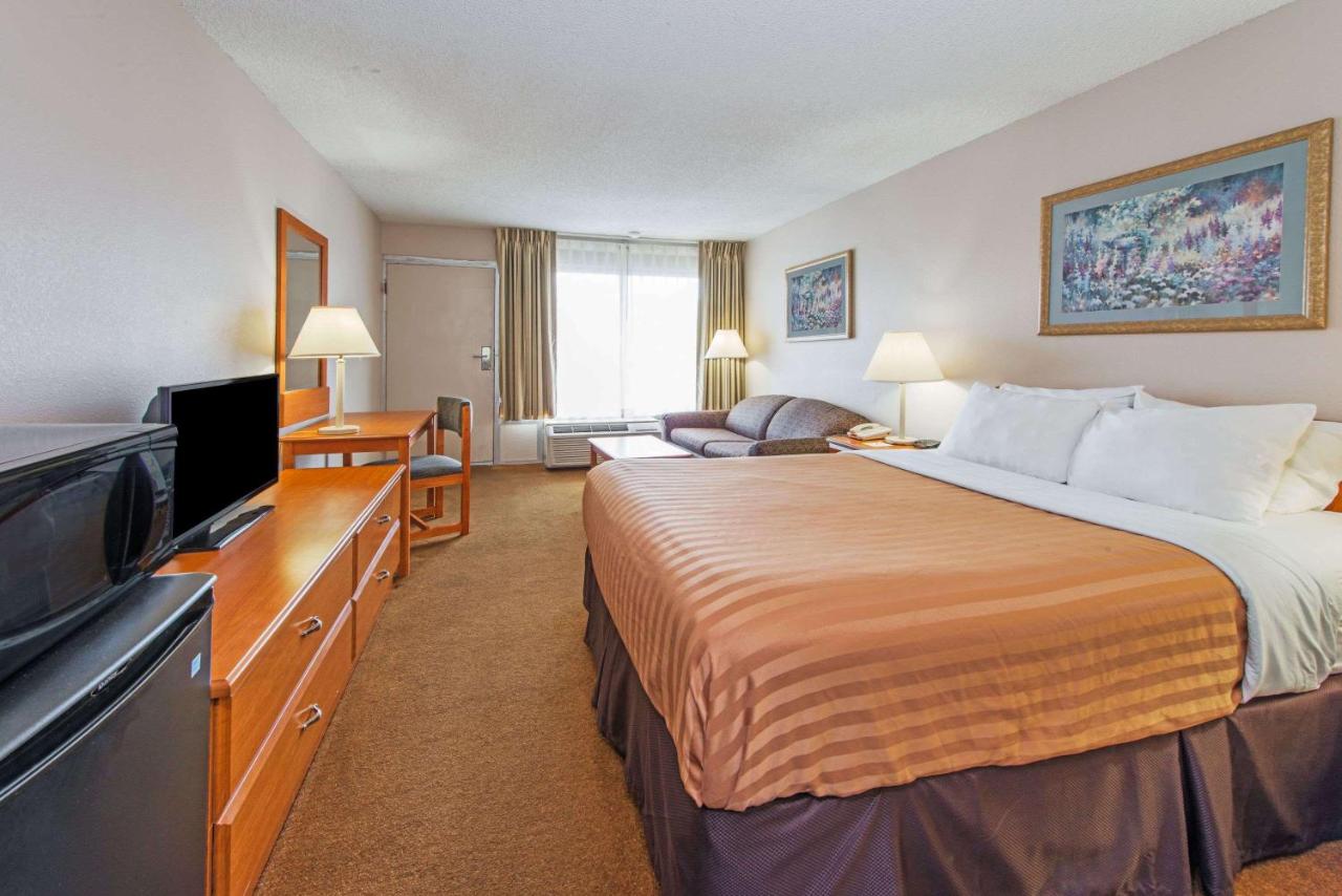  | Days Inn by Wyndham Elizabethtown